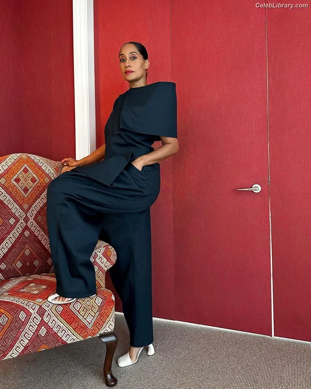Tracee Ellis Ross photo 17 of 629