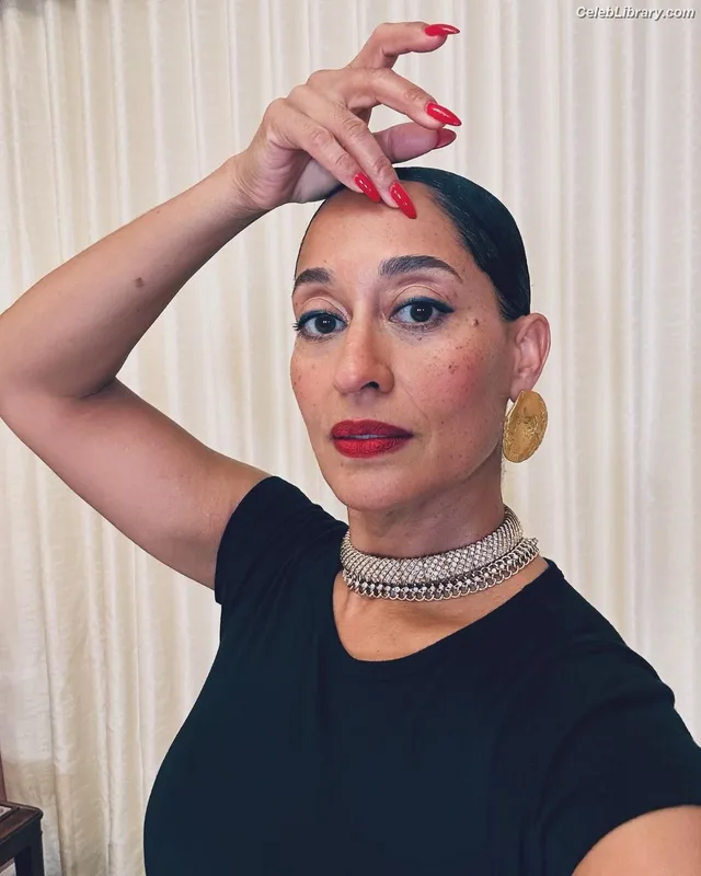 Tracee Ellis Ross photo 5 of 629