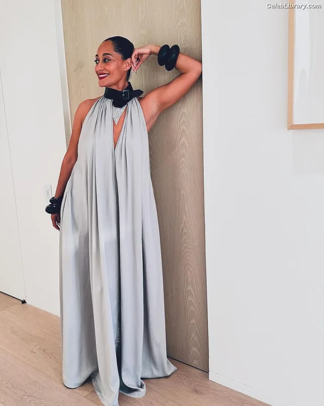 Tracee Ellis Ross photo 7 of 629