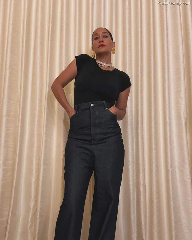 Tracee Ellis Ross photo 10 of 629