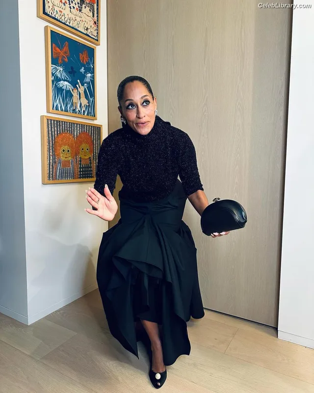Tracee Ellis Ross photo 4 of 629