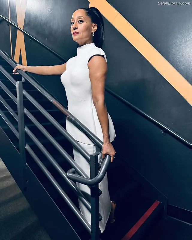 Tracee Ellis Ross photo 13 of 629