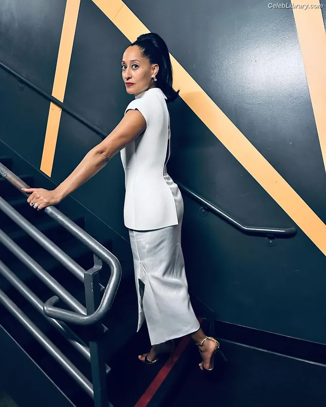 Tracee Ellis Ross photo 22 of 629