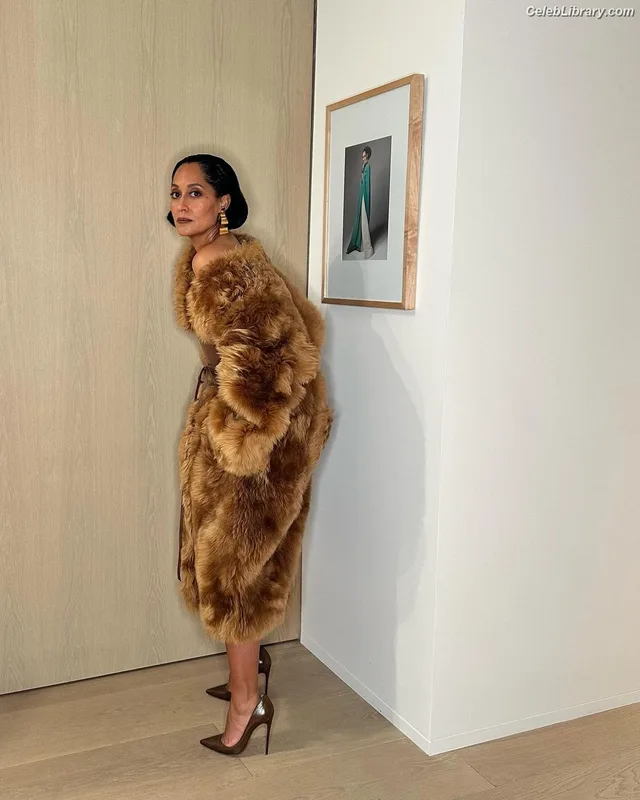 Tracee Ellis Ross photo 3 of 629