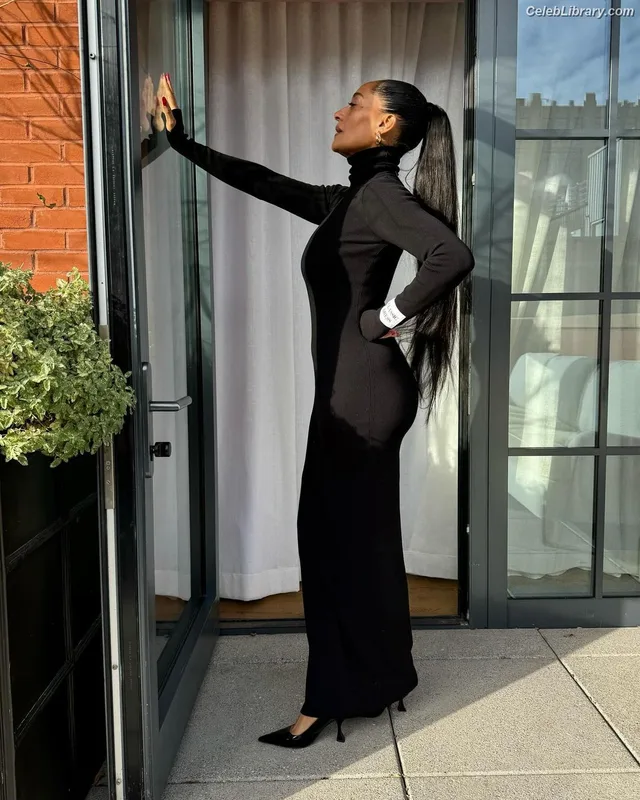 Tracee Ellis Ross photo 18 of 629