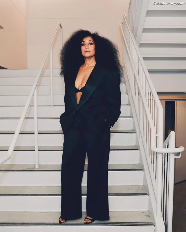 Tracee Ellis Ross photo 8 of 629