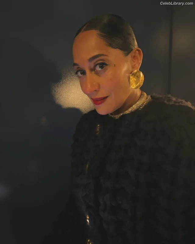 Tracee Ellis Ross photo 17 of 629