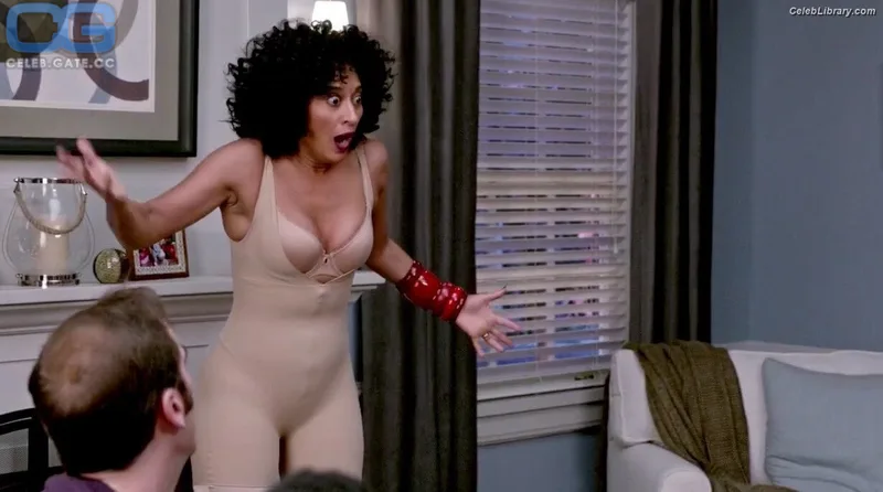 Tracee Ellis Ross photo 7 of 629