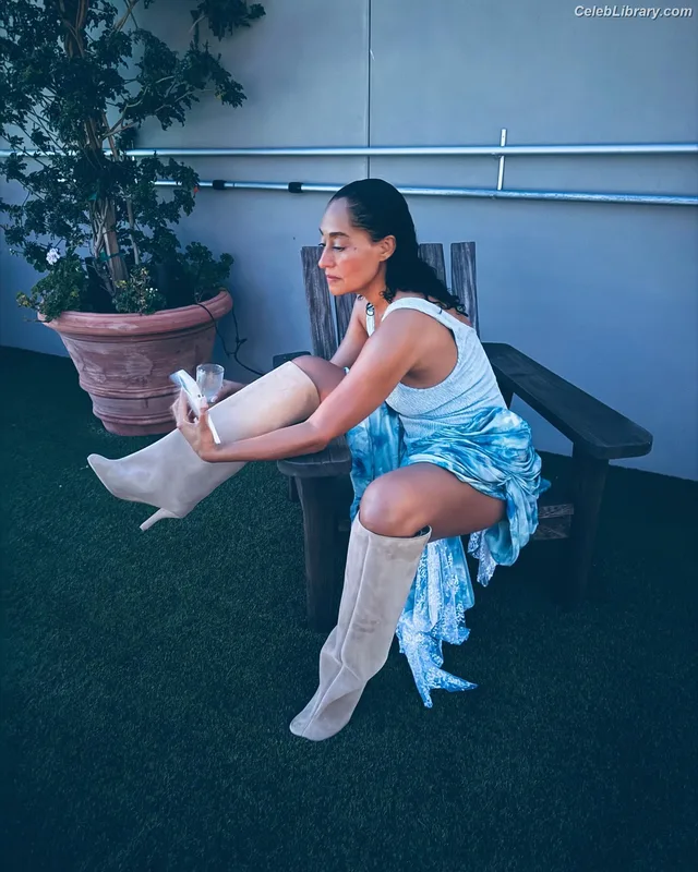 Tracee Ellis Ross photo 12 of 629