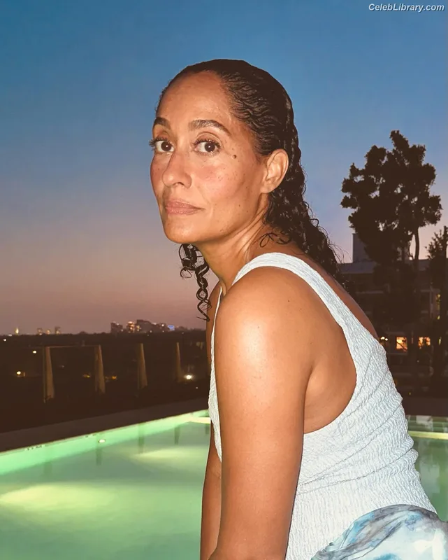 Tracee Ellis Ross photo 13 of 629