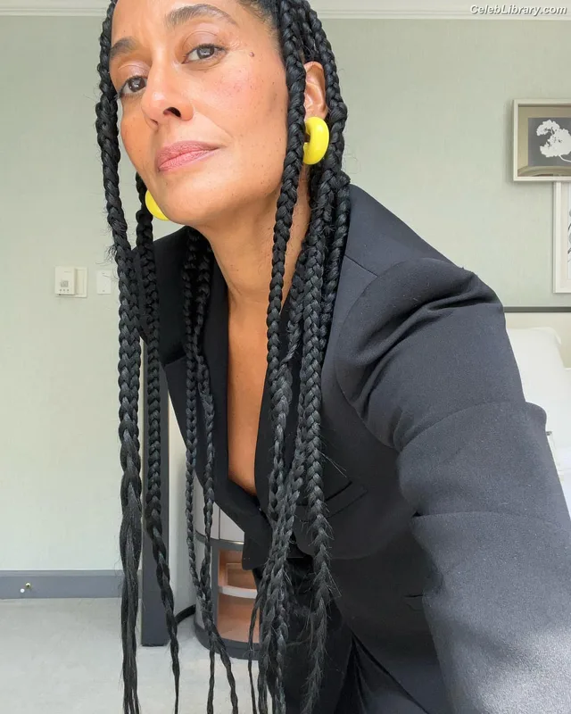 Tracee Ellis Ross photo 9 of 629