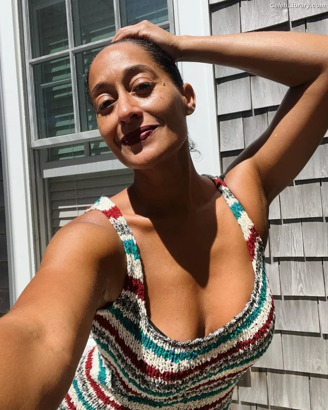 Tracee Ellis Ross photo 20 of 629