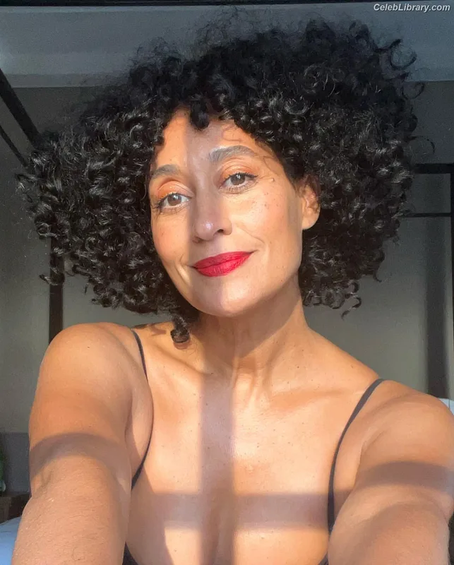 Tracee Ellis Ross photo 12 of 629