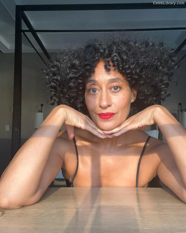 Tracee Ellis Ross photo 13 of 629
