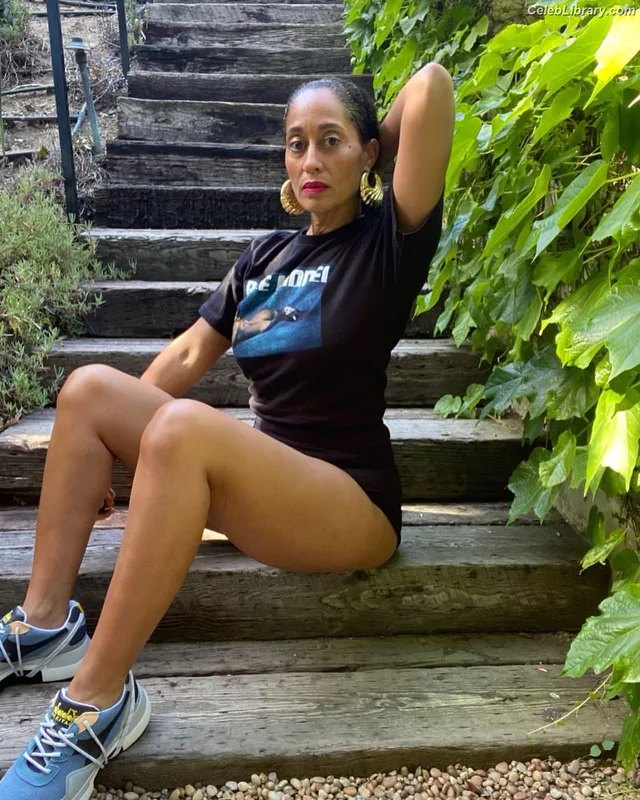 Tracee Ellis Ross photo 14 of 629