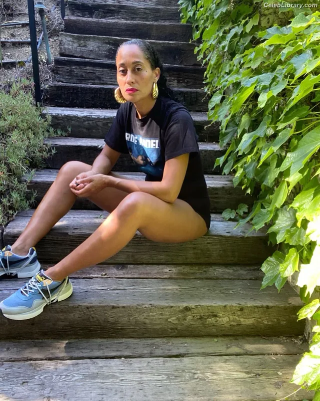 Tracee Ellis Ross photo 15 of 629