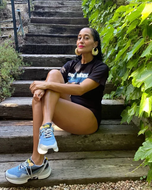 Tracee Ellis Ross photo 16 of 629