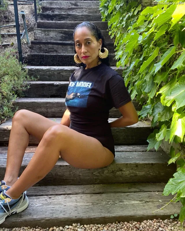 Tracee Ellis Ross photo 18 of 629