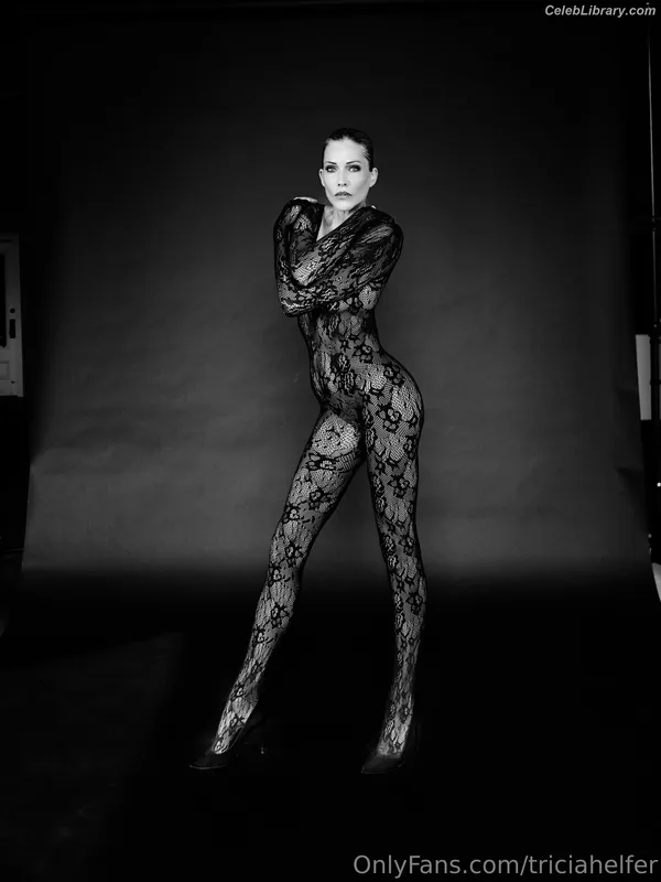 Tricia Helfer photo 24 of 894