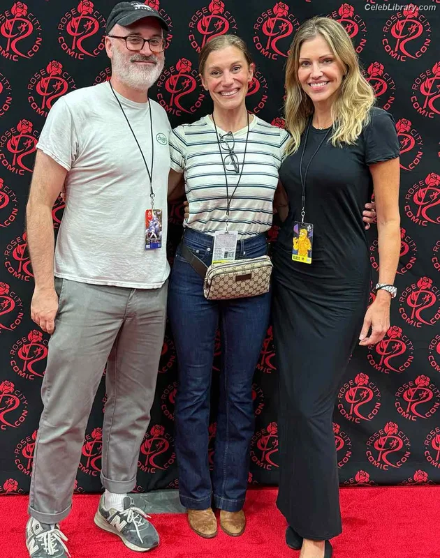 Tricia Helfer photo 23 of 894