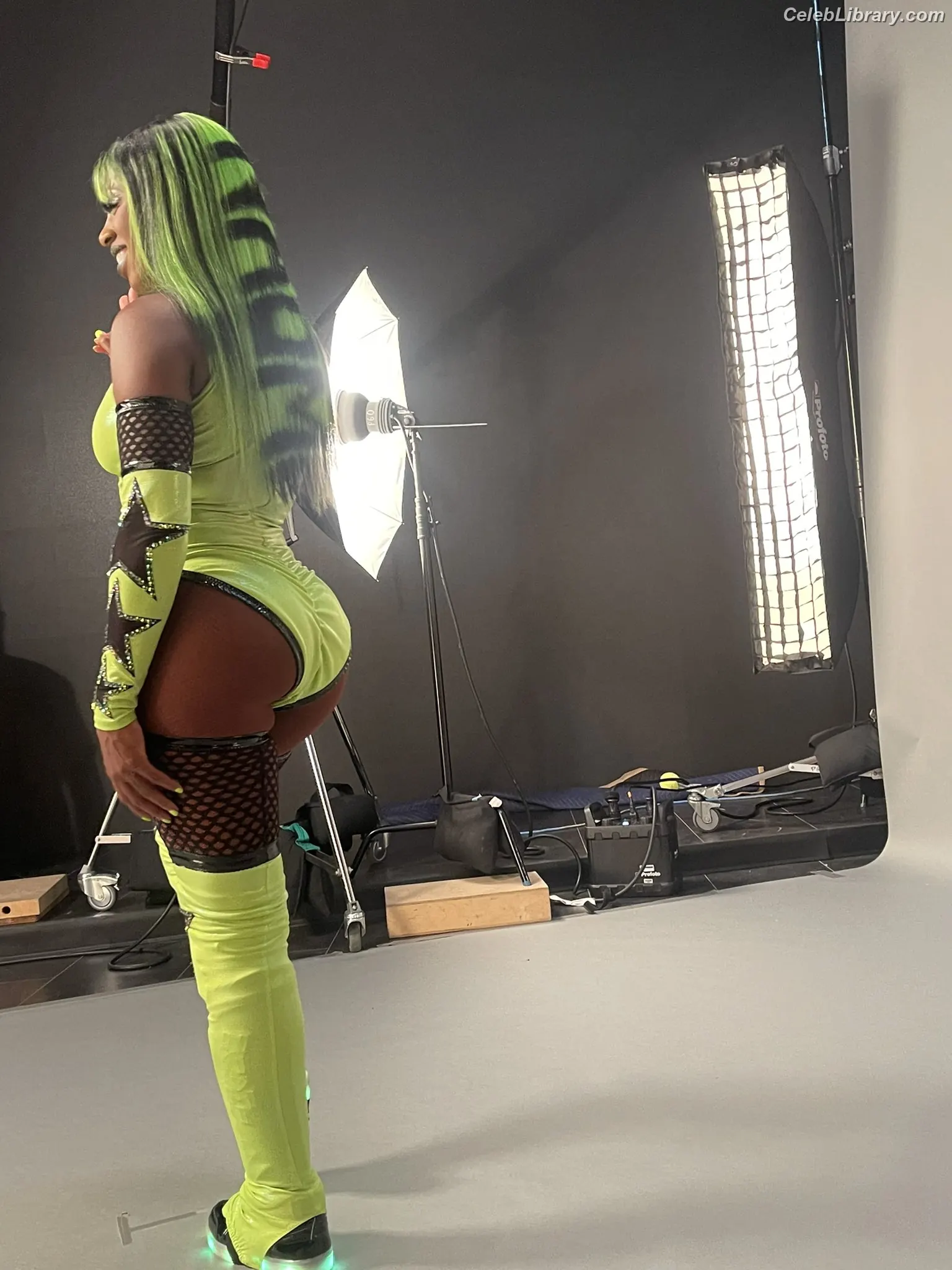 Trinity Fatu (Naomi) photo 15 of 394
