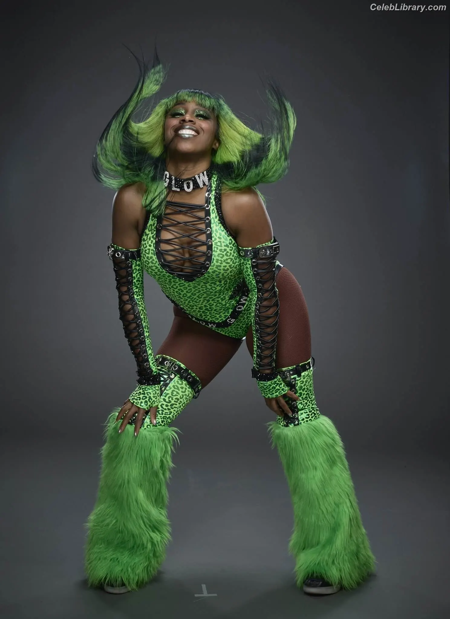 Trinity Fatu (Naomi) photo 1 of 394