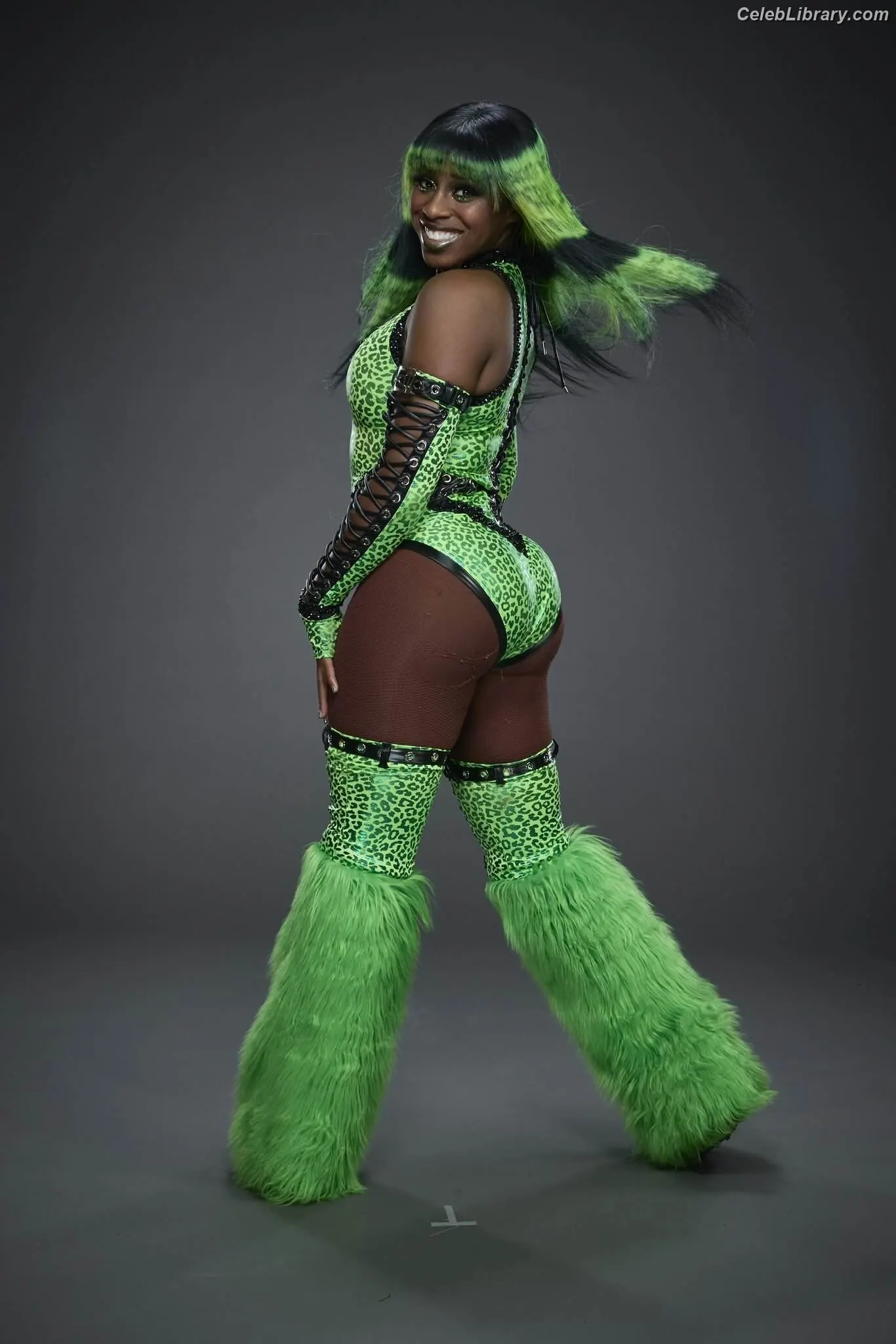 Trinity Fatu (Naomi) photo 2 of 394