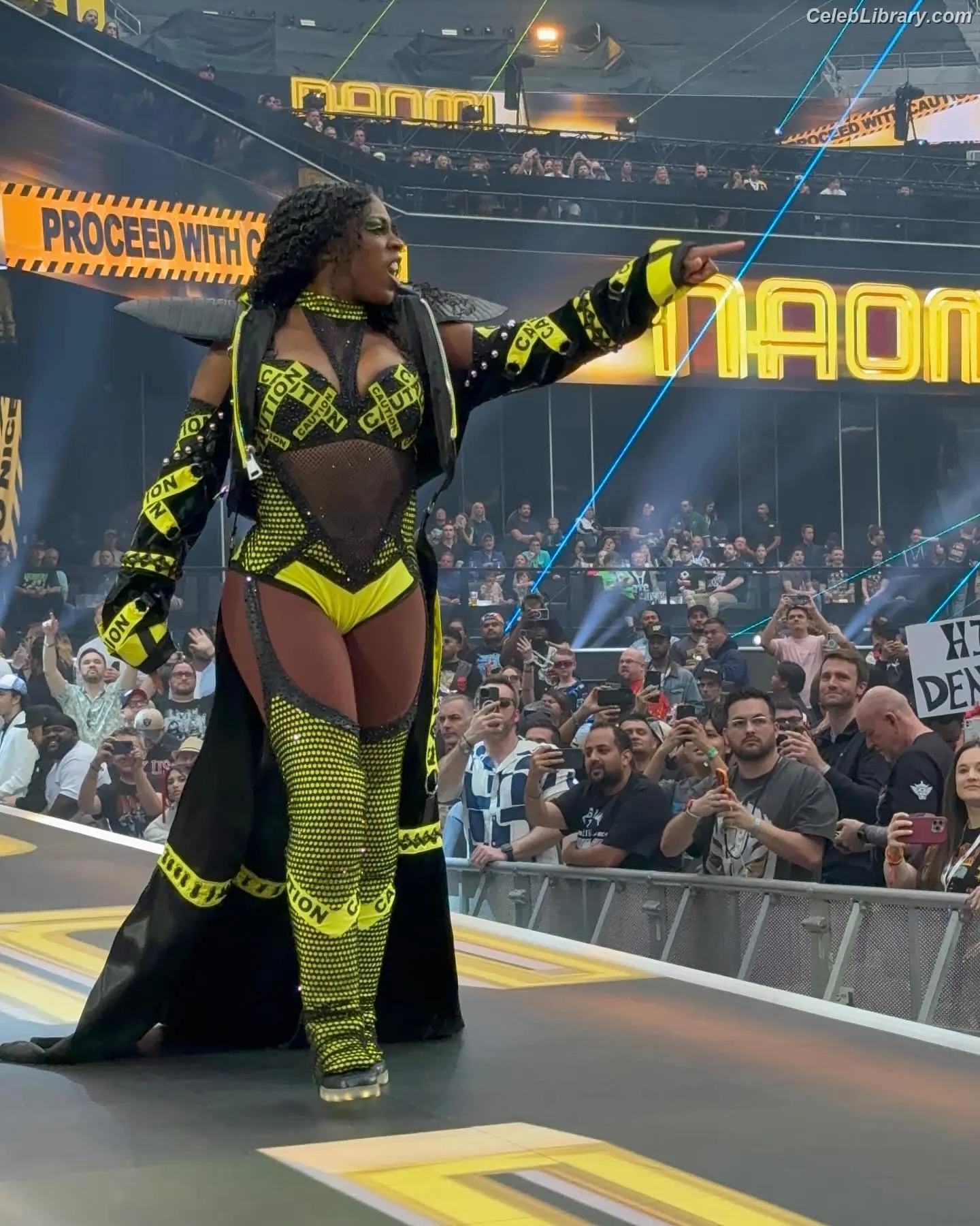 Trinity Fatu (Naomi) photo 13 of 394