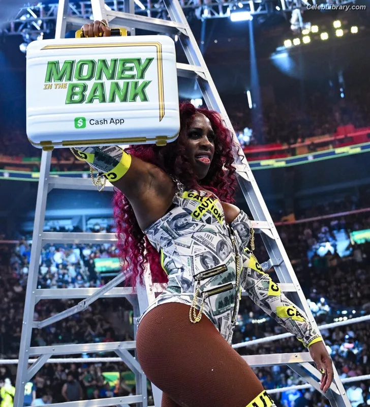Trinity Fatu (Naomi) photo 9 of 404