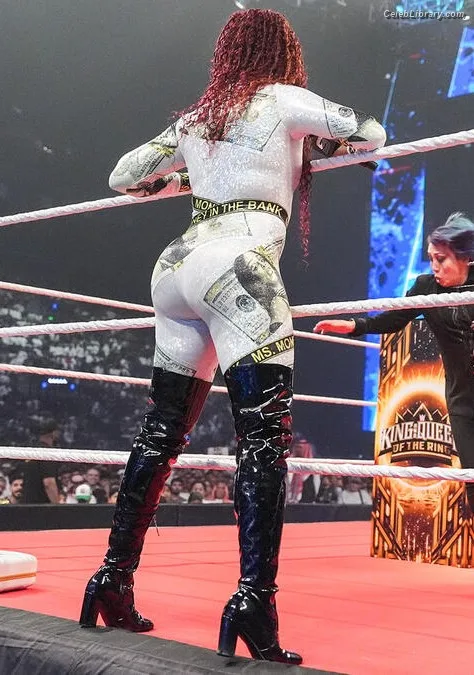 Trinity Fatu (Naomi) photo 12 of 404