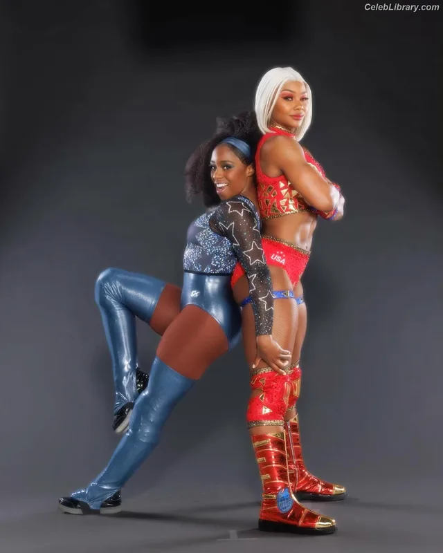 Trinity Fatu (Naomi) photo 1 of 404