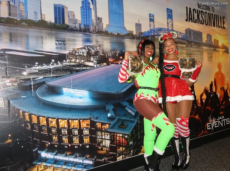 Trinity Fatu (Naomi) photo 9 of 404