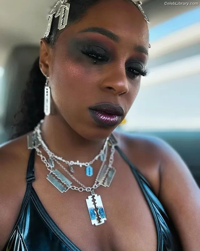 Trinity Fatu (Naomi) photo 22 of 404
