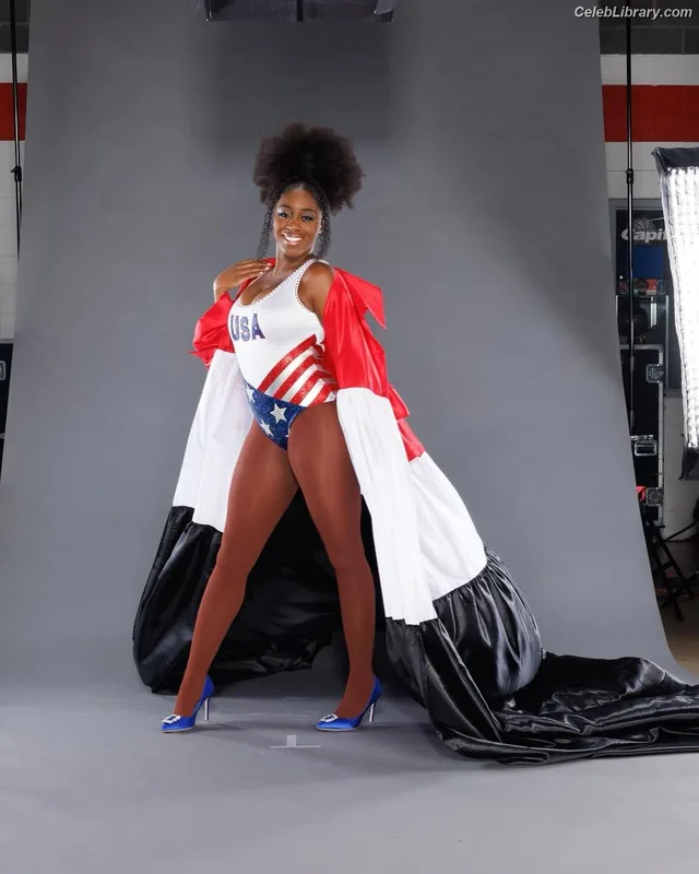 Trinity Fatu (Naomi) photo 2 of 404