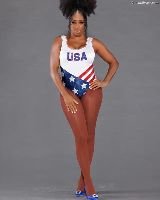 Trinity Fatu (Naomi) photo 4 of 404