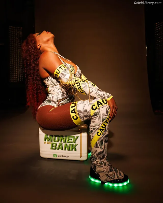 Trinity Fatu (Naomi) photo 8 of 404