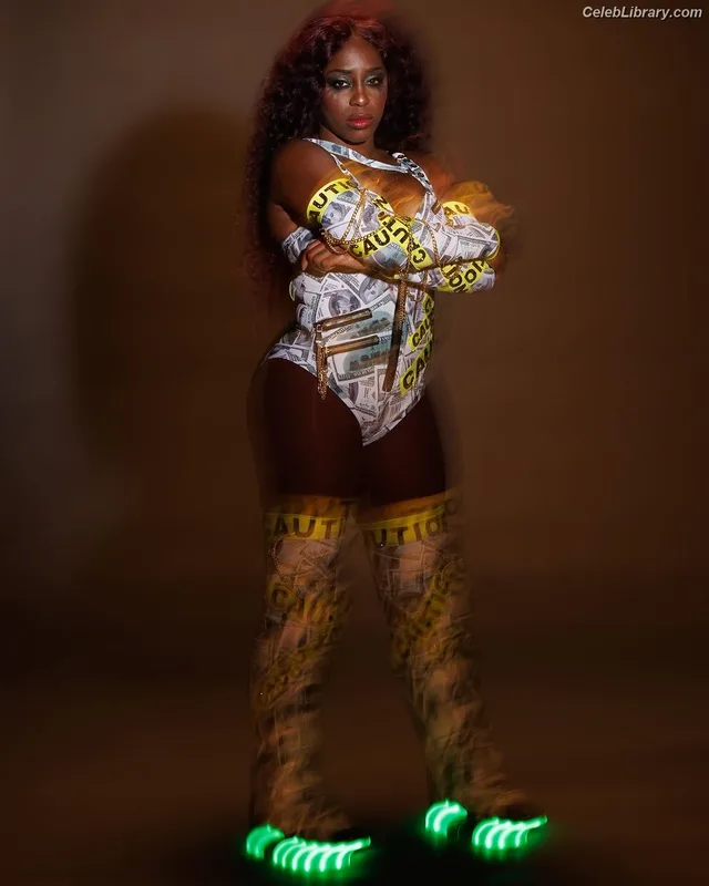 Trinity Fatu (Naomi) photo 12 of 404