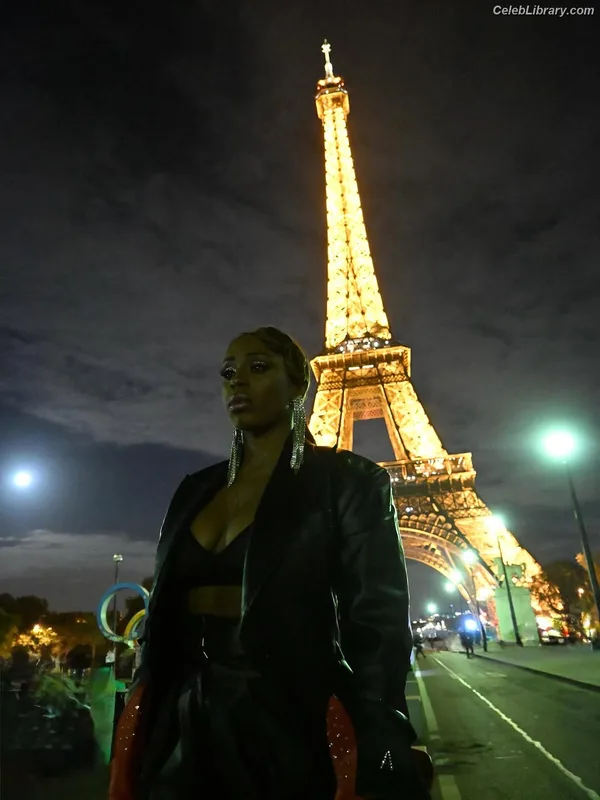 Trinity Fatu (Naomi) photo 15 of 404