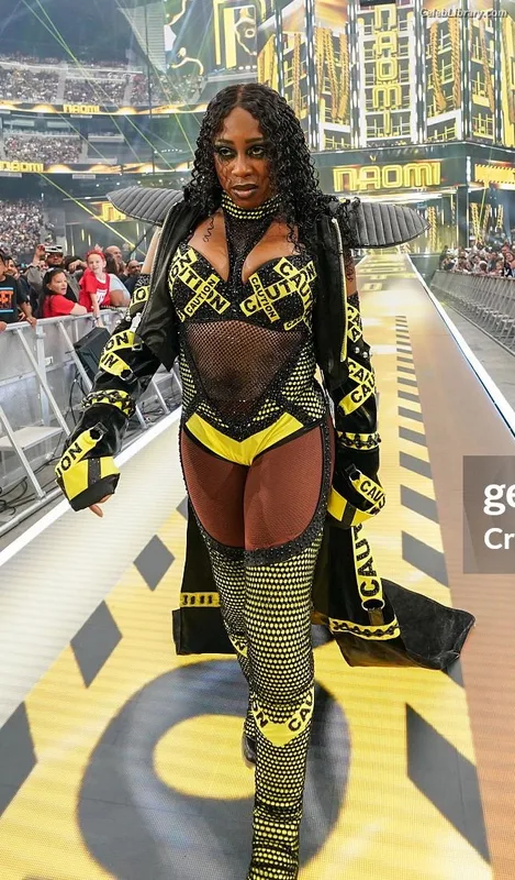 Trinity Fatu (Naomi) photo 5 of 404