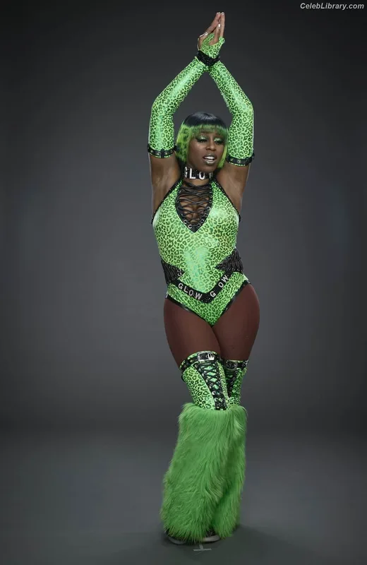Trinity Fatu (Naomi) photo 2 of 404