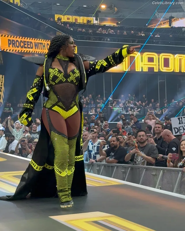 Trinity Fatu (Naomi) photo 21 of 404