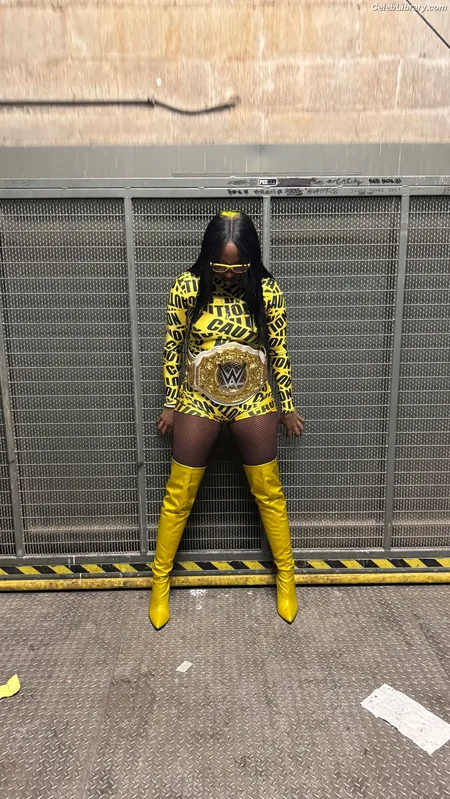 Trinity Fatu (Naomi) photo 17 of 404