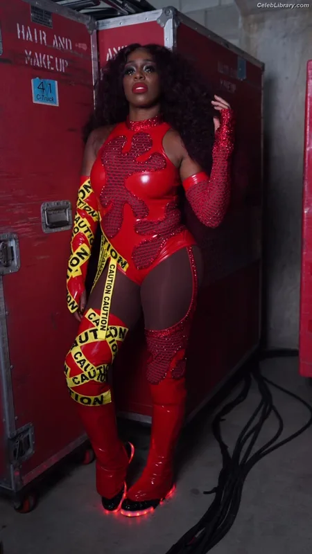 Trinity Fatu (Naomi) photo 2 of 404