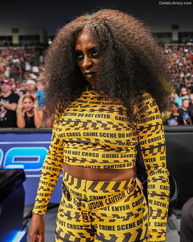 Trinity Fatu (Naomi) photo 18 of 404