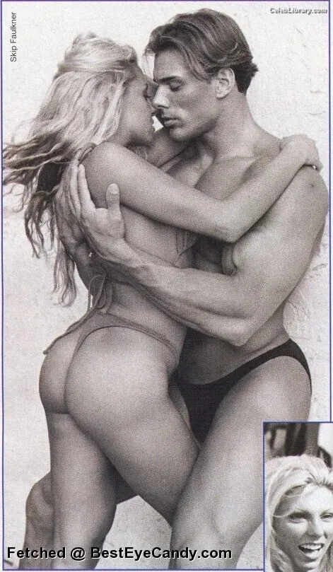 Trish Stratus photo 13 of 1622