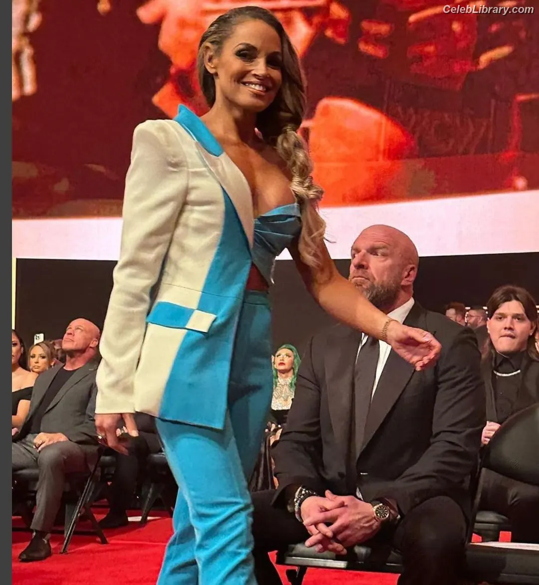 Trish Stratus photo 12 of 1622