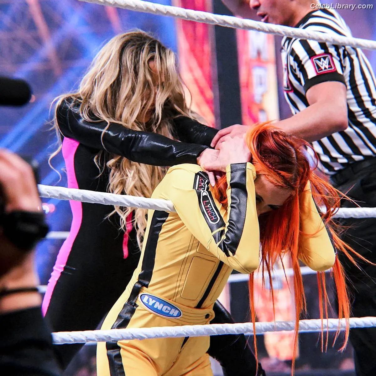 Trish Stratus photo 23 of 1622