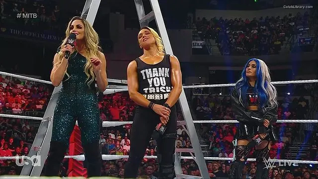 Trish Stratus photo 13 of 1622