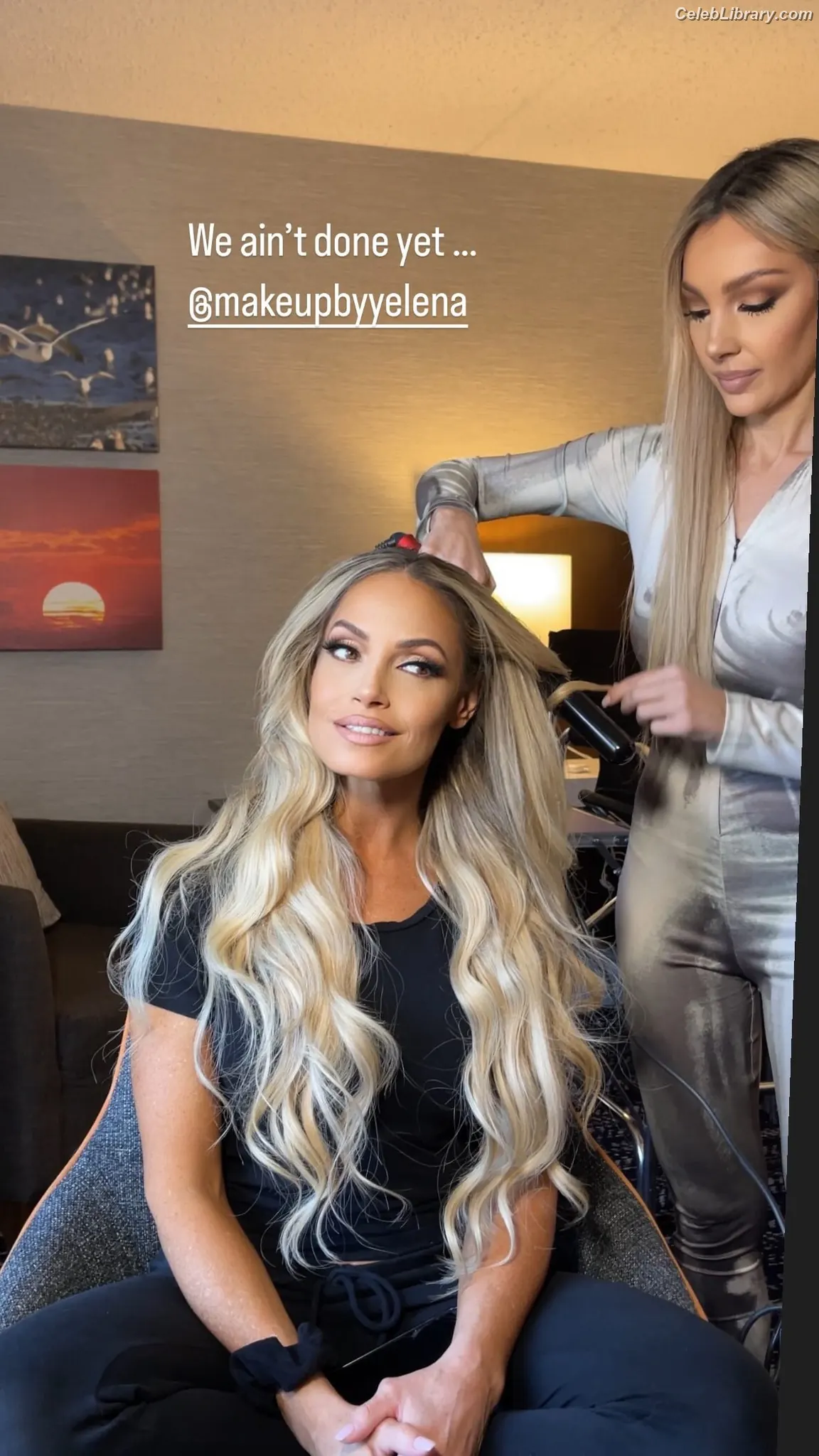 Trish Stratus photo 19 of 1622