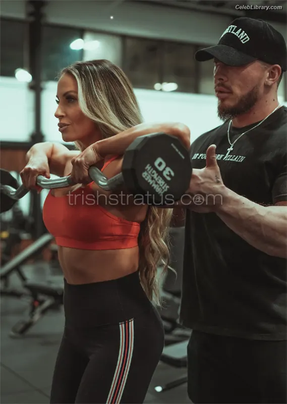 Trish Stratus photo 11 of 1622